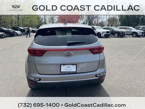 Used 2020 Kia Sportage LX image 3