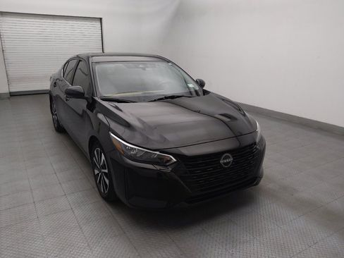 Used 2024 Nissan Sentra SV w/ SV Premium Package FWD image 14