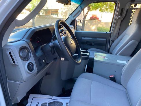 Used 2013 Ford E-250 and Econoline 250 w/ PWR Group image 27