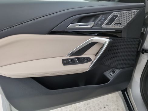 New 2025 BMW X1 xDrive28i w/ Convenience Package image 11