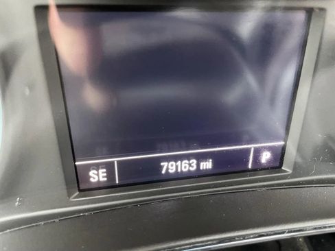 Used 2018 Chevrolet Cruze LT w/ Convenience Package image 21