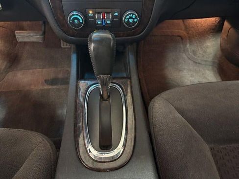 Used 2012 Chevrolet Impala LT image 12