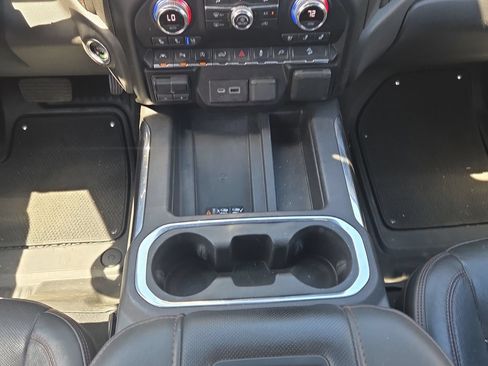 Used 2021 GMC Sierra 1500 AT4 w/ AT4 Value Package AWD/4WD image 18