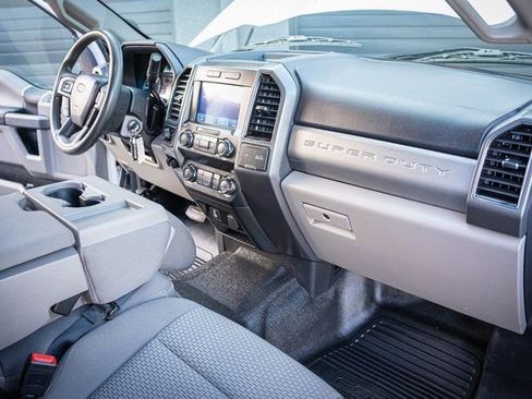 Used 2021 Ford F350 XLT w/ XLT Value Package image 36