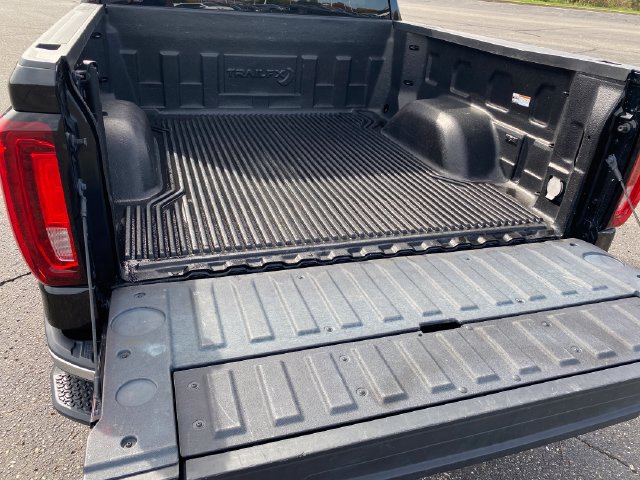 Certified 2024 GMC Sierra 1500 SLT RWD image 21