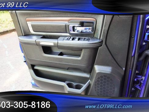 Used 2019 RAM 1500 Laramie w/ Convenience Group AWD/4WD image 27
