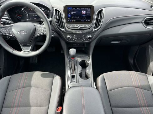 Certified 2024 Chevrolet Equinox RS FWD image 12