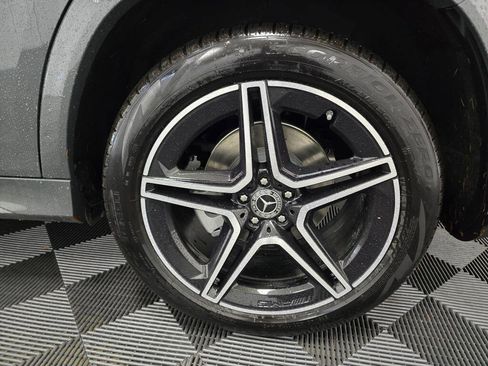 New 2026 Mercedes-Benz GLS 450 4MATIC image 23