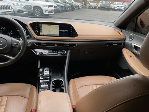 Used 2020 Hyundai Sonata Limited FWD image 16