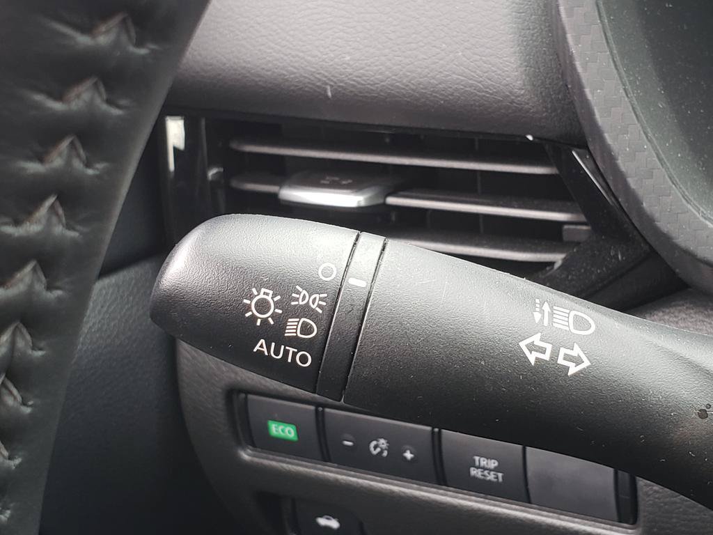 Certified 2025 Nissan Sentra SV w/ All-Weather Package FWD image 38
