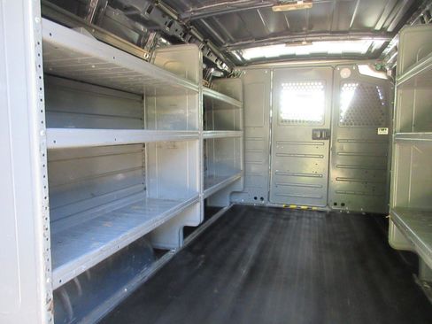 Used 2020 Chevrolet Express 2500 w/ Driver Convenience Package RWD image 17