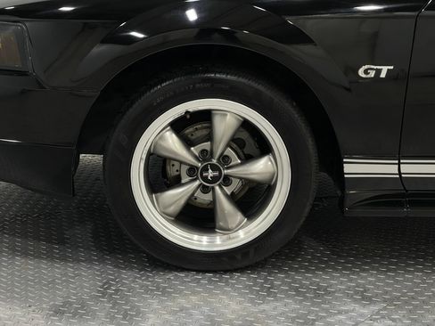 Used 2003 Ford Mustang GT RWD image 29