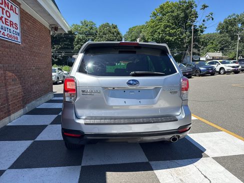 Used 2018 Subaru Forester 2.5i Premium AWD/4WD image 9