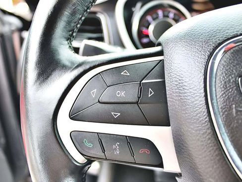 Used 2015 Dodge Challenger R/T Plus image 13