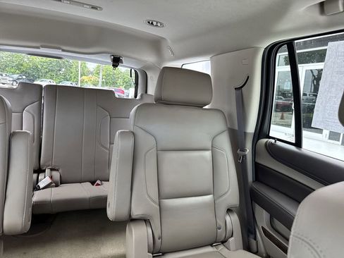 Used 2017 Chevrolet Tahoe LT RWD image 19