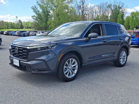 Used 2025 Honda CR-V EX-L image 3