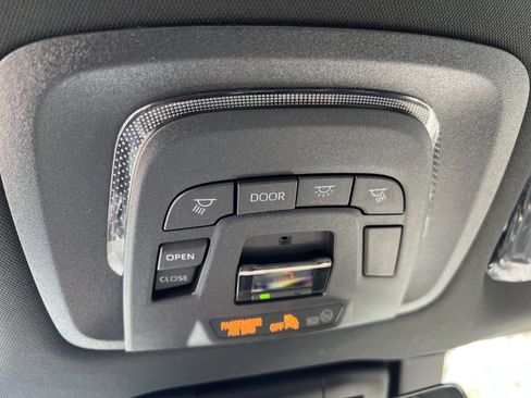 New 2026 Toyota Crown Signia image 31