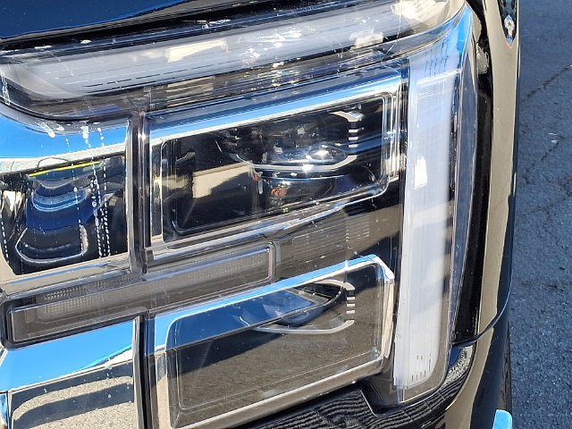 Used 2024 Ford F150 Lariat w/ Equipment Group 502A High AWD/4WD image 9
