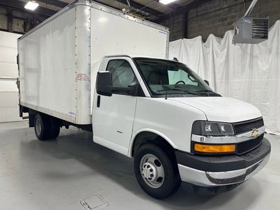 Used 2022 Chevrolet Express 3500 w/ Power Convenience Package