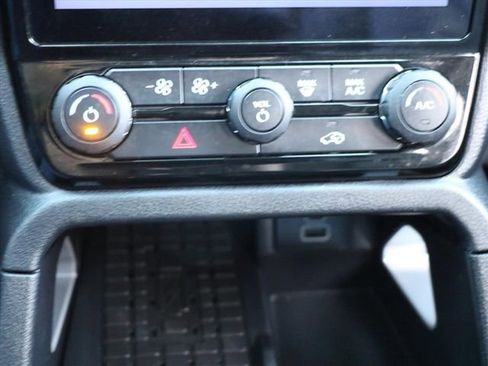 Used 2024 Ford Ranger Lariat w/ FX4 Off-Road Package image 24