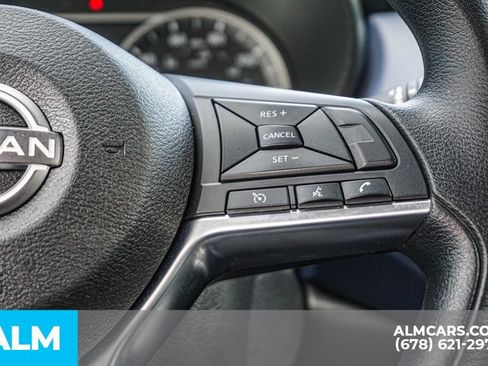 Used 2024 Nissan Versa SV FWD image 30