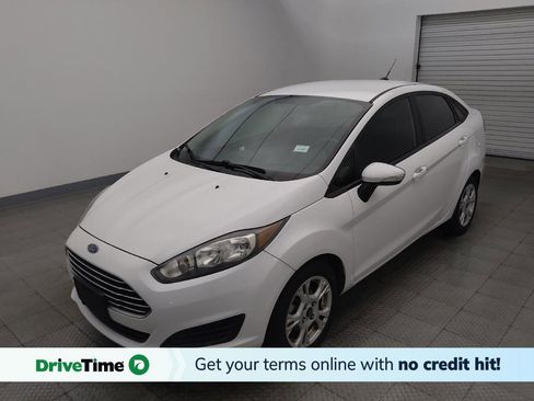 Used 2015 Ford Fiesta SE FWD image 1