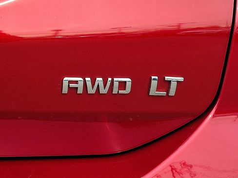 Used 2023 Chevrolet Equinox LT AWD/4WD image 29