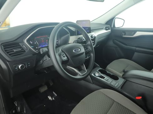 Certified 2022 Ford Escape SE image 17