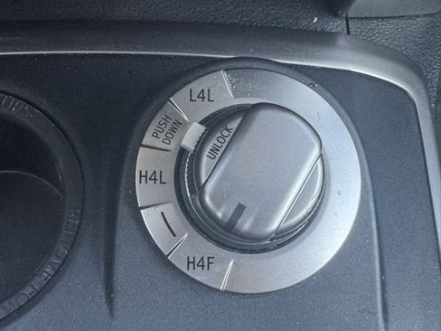 Used 2022 Toyota 4Runner Limited image 24