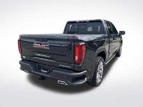Used 2023 GMC Sierra 1500 Denali w/ Denali Reserve Package AWD/4WD image 9