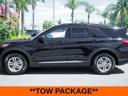 Used 2022 Ford Explorer XLT w/ Equipment Group 202A AWD/4WD image 5