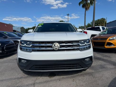 Used 2018 Volkswagen Atlas SE AWD/4WD image 2