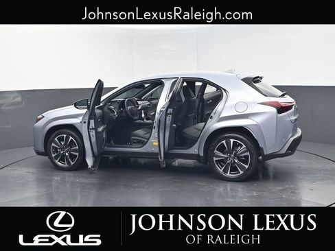 Used 2026 Lexus UX 300h FWD image 37