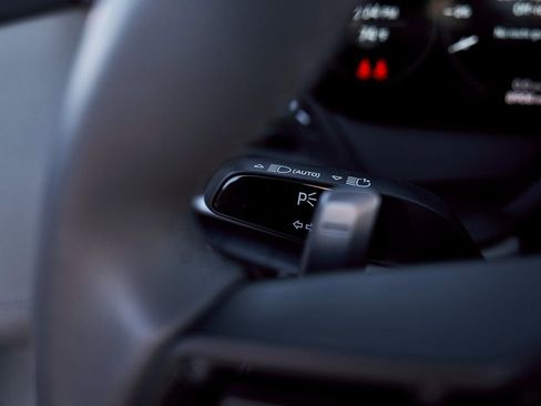 Used 2022 Porsche 911 Turbo S image 46