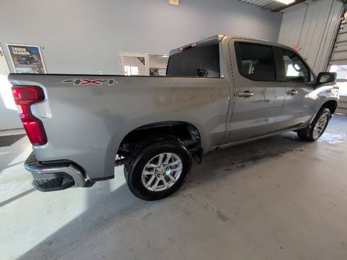 New 2026 Chevrolet Silverado 1500 LT image 7