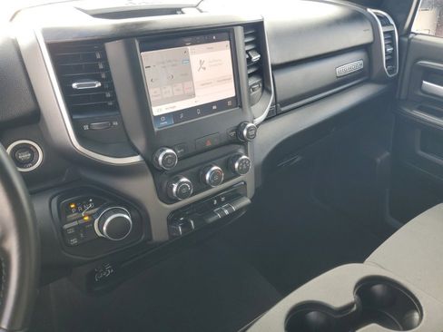 Used 2024 RAM 2500 Big Horn w/ Bed Utility Group image 19