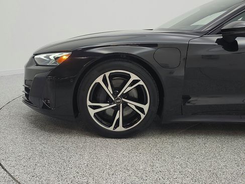 Used 2022 Audi e-tron GT Prestige w/ Prestige Package image 23
