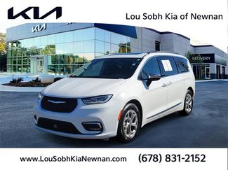 Used 2023 Chrysler Pacifica Limited 360° Tour