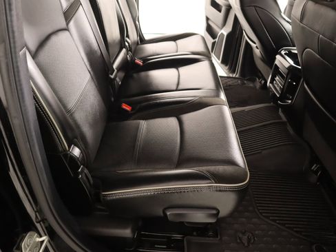 Used 2024 RAM 2500 Laramie w/ Night Edition image 15