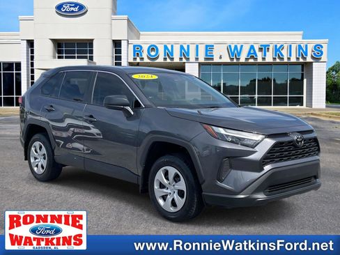 Used 2024 Toyota RAV4 LE FWD image 1