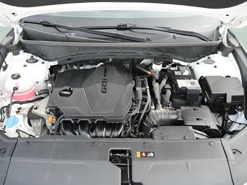 Certified 2024 Hyundai Tucson Limited AWD/4WD image 22