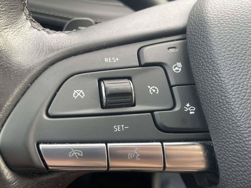 Certified 2024 Cadillac XT4 Premium Luxury FWD image 28
