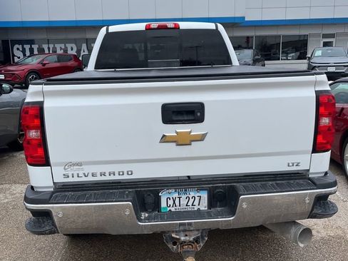 Used 2019 Chevrolet Silverado 2500 LTZ w/ Duramax Plus Package image 5