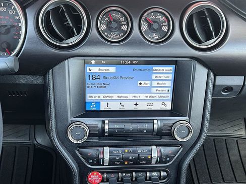 Used 2016 Ford Mustang Shelby GT350 w/ Technology Package RWD image 24