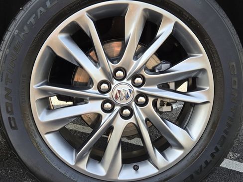 Used 2024 Buick Enclave Avenir w/ Avenir Technology Package FWD image 17