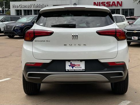 Used 2025 Buick Encore GX Preferred FWD image 5