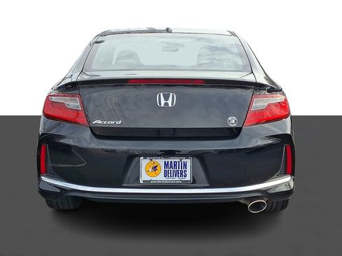 Used 2016 Honda Accord EX image 5