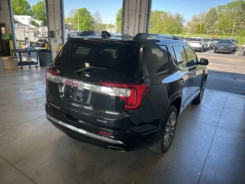Used 2023 GMC Acadia Denali w/ Denali Ultimate Package image 7