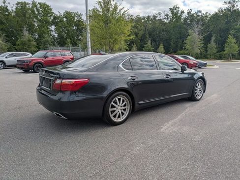 Used 2011 Lexus LS 460 L w/ Luxury Pkg image 3
