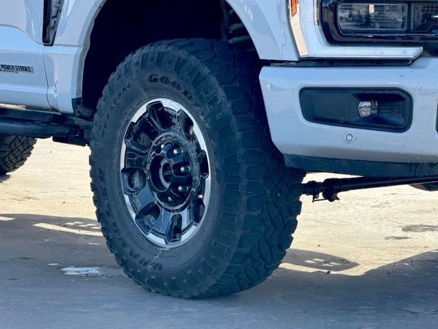Used 2026 Ford F250 Platinum w/ Tremor Off-Road Package AWD/4WD image 5